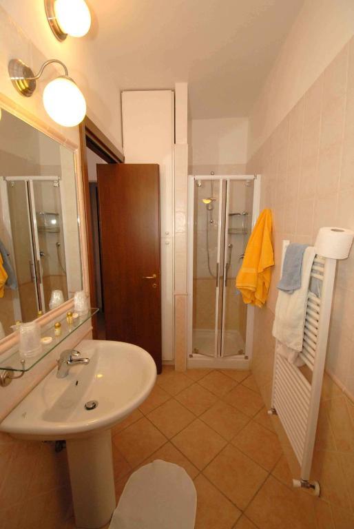 Hotel Luana Viareggio Habitación foto